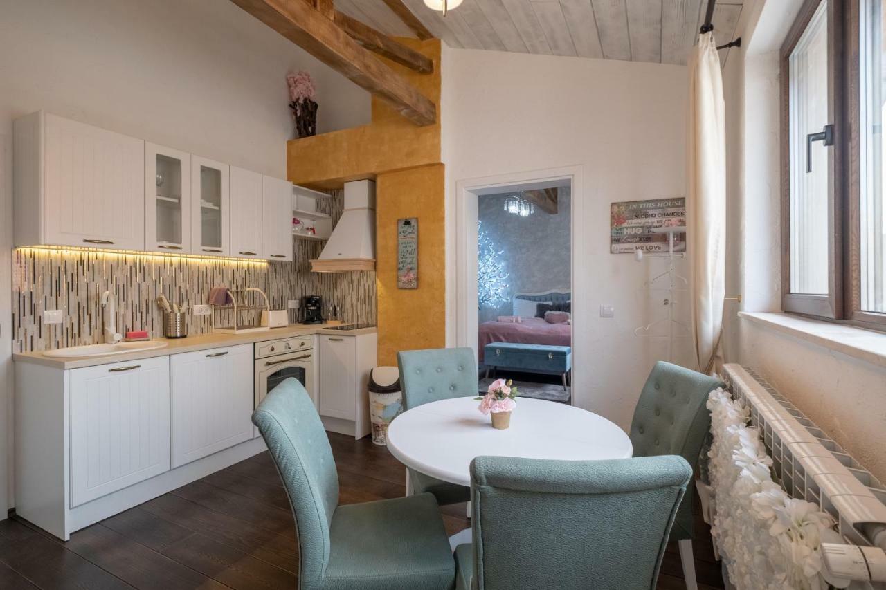 1-Bedroom Designer Apartment On Hristo Belchev Str София Экстерьер фото