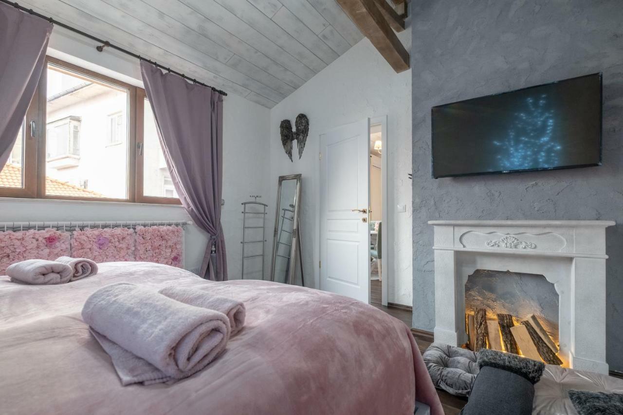 1-Bedroom Designer Apartment On Hristo Belchev Str София Экстерьер фото